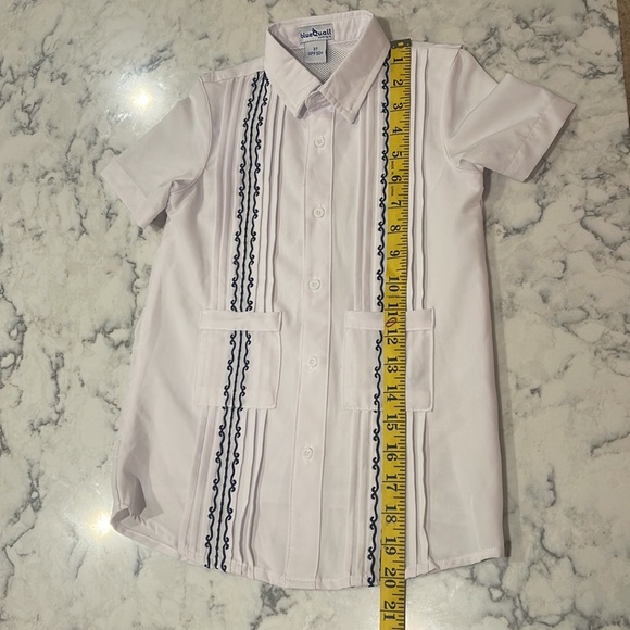 BlueQuail Little Boys Guayabera - Picture 2 of 3